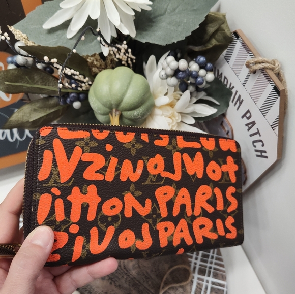 🥰EUC Louis Vuitton Stephen Sprouce Graffiti Speedy 30 Zip Around Leather Wallet - Picture 12 of 14